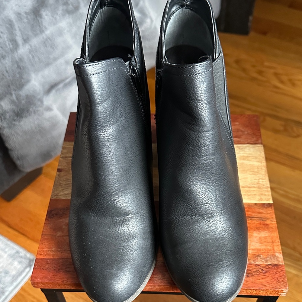 Fergalicious Sleek Black Ankle Booties